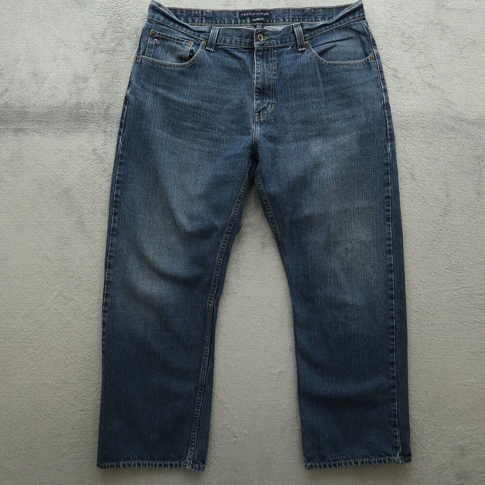 Tommy Hilfiger Jeans Mens Size 38x30 Blue Freedom Fit Relaxed Straight Denim